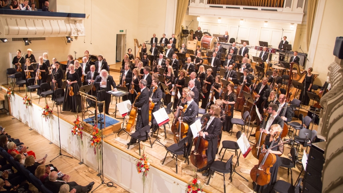 Estonian National Symphony Orchestra and Estonian National Male Choir